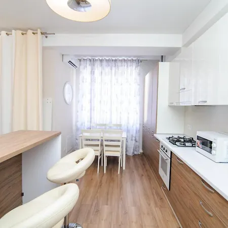 Lev Tolstoi Street New Grand Apartment Chisinau
